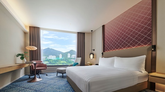 Deluxe King Room - Amari SPICE Penang