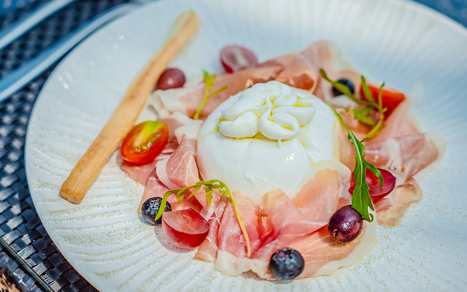 Traditional Italian Cuisine - Amari Phuket Traditional Italian Cuisine - Amari Phuket