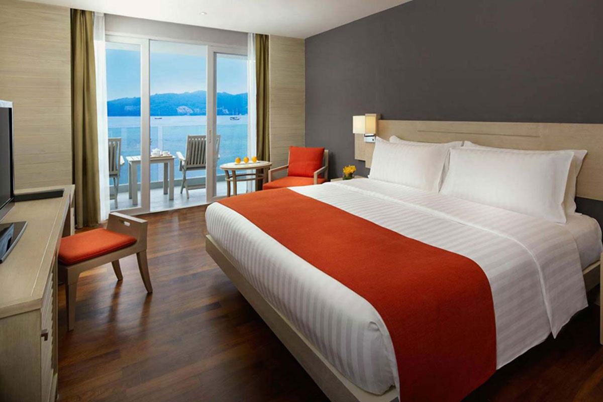 Superior Ocean Front Balcony - Amari Phuket