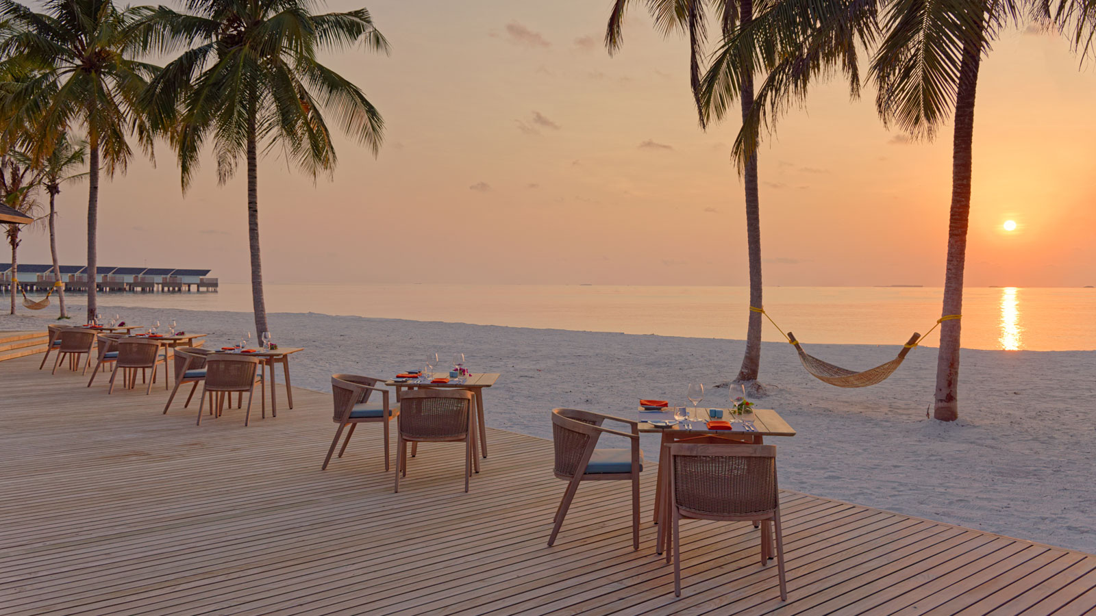 Sunset view at Amaya Food Gallery - Amari Raaya Maldives