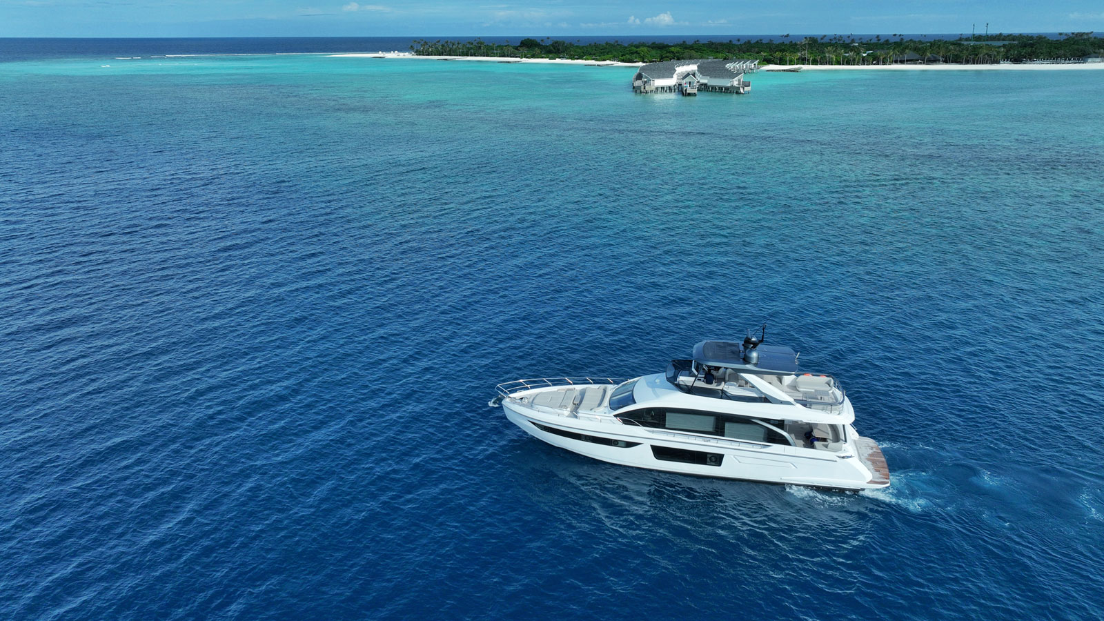 A Private Luxury Yacht Experiences - Amari Raaya Maldives
