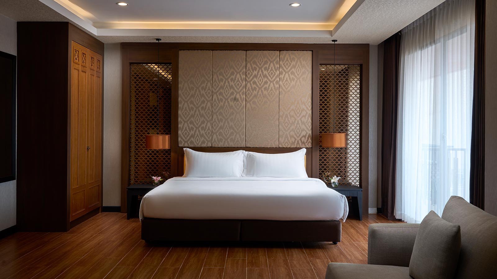 Executive One Bedroom Suite River View with Balcony Bedroom - Amari Vang Vieng
