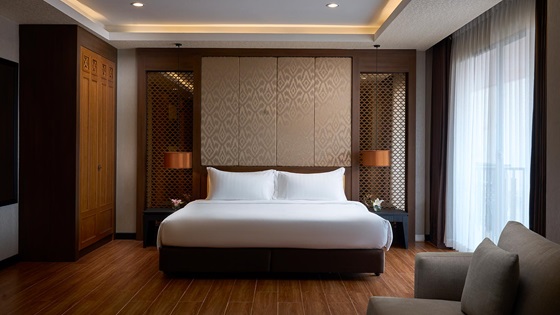 Executive One Bedroom Suite River View with Balcony Bedroom - Amari Vang Vieng