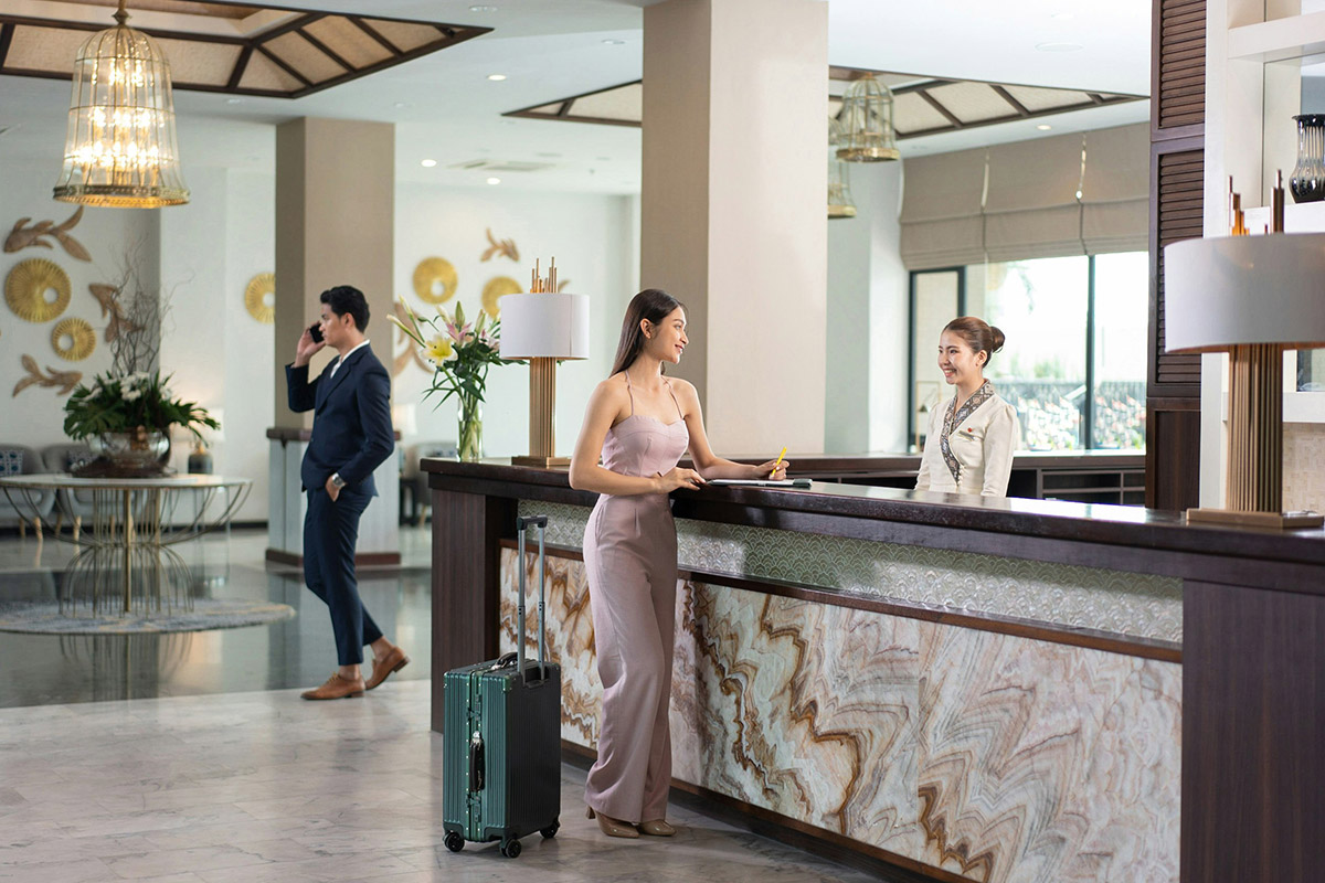 Check-in & Check-Out - Amari Vang Vieng