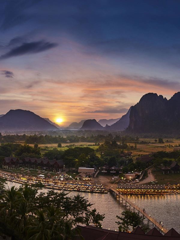 main-full_amari-vang-vieng_xl