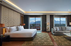 Executive One Bedroom Suite River View with Balcony