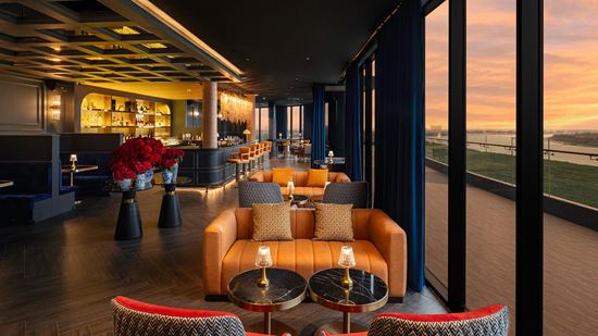 Stellar Bar - Seating Area Stellar Bar - Seating Area