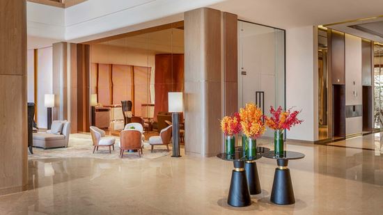 Lobby Lobby