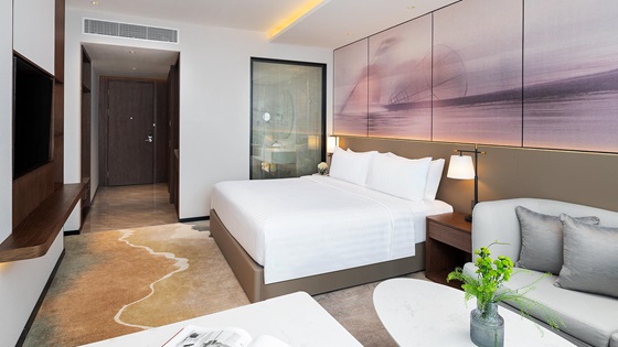 Deluxe City View - King Bedroom - Amari Vientiane