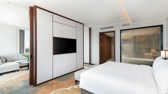Executive Suite City View - Bedroom - Amari Vientiane