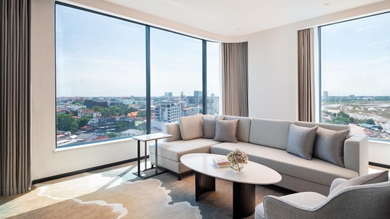 Executive Suite City View - Living Area - Amari Vientiane