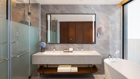 Junior Suite River View - Bathroom - Amari Vientiane
