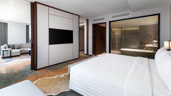 Junior Suite River View - Bedroom - Amari Vientiane