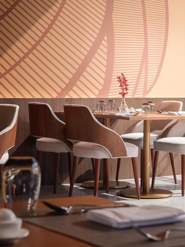 Multidimensional Gastronomic Journey