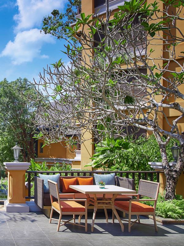 Multidimensional Gastronomic Journey