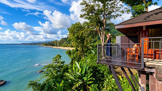 deluxe-pavilion-seaview_1