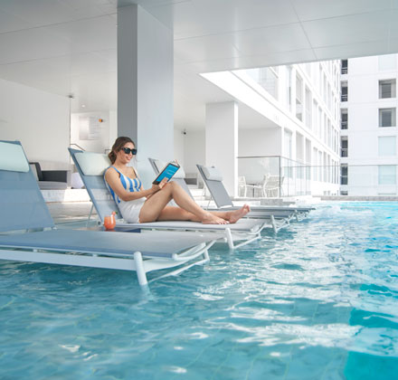 Shama Yen-Akat Bangkok