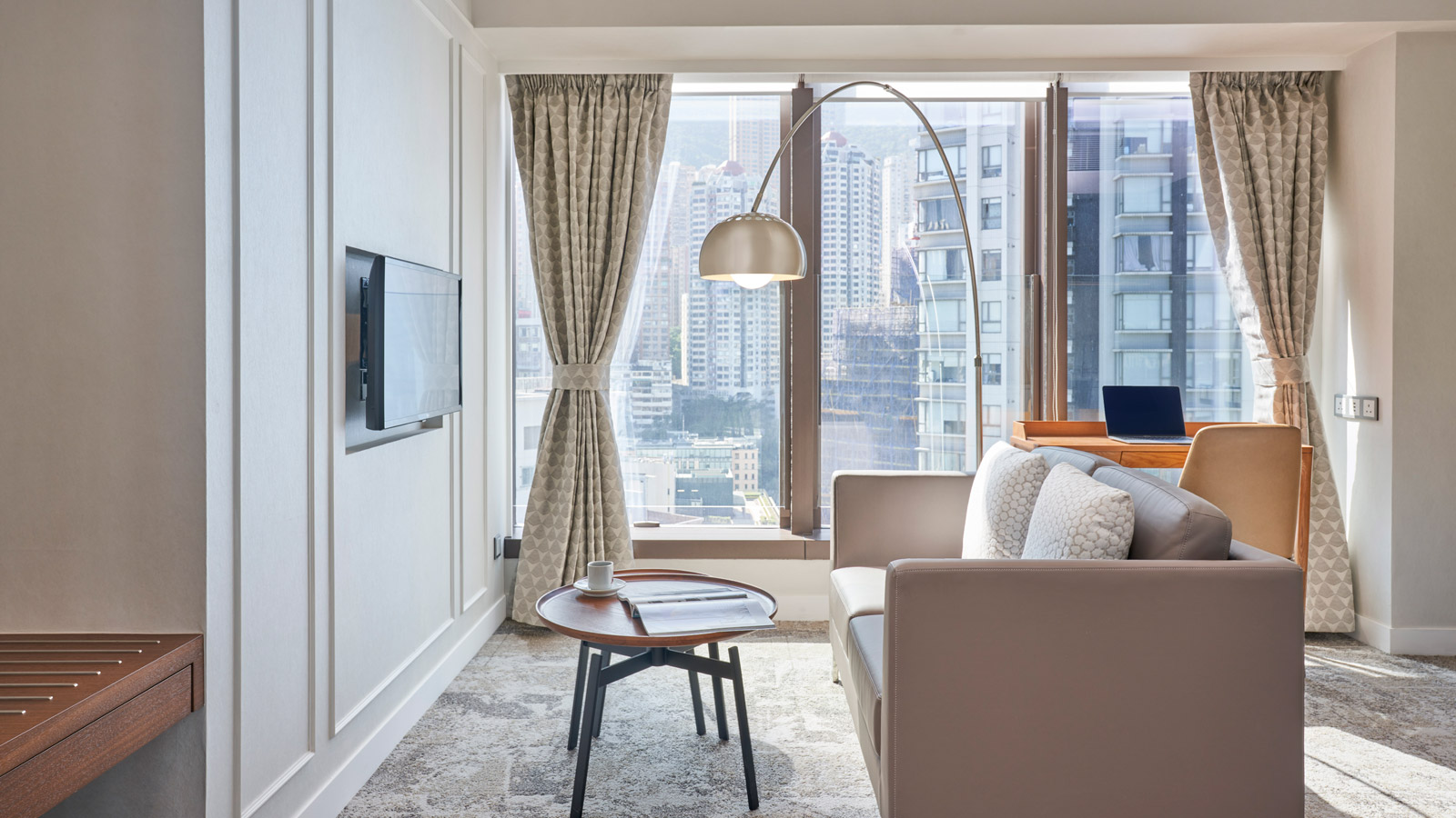 One Bedroom Harbour Suite - Living Room - Y Hotel Hong Kong (Images are a visual preview and may vary) - Y Hotel Hong Kong