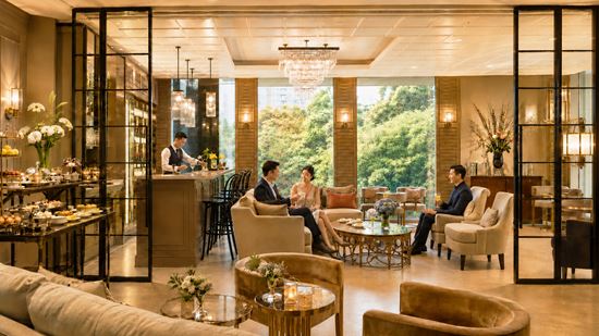 Executive Lounge