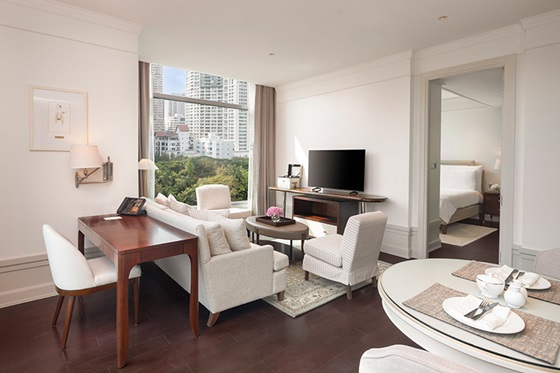 One Bedroom Corner Prestige - Oriental Residence Bangkok