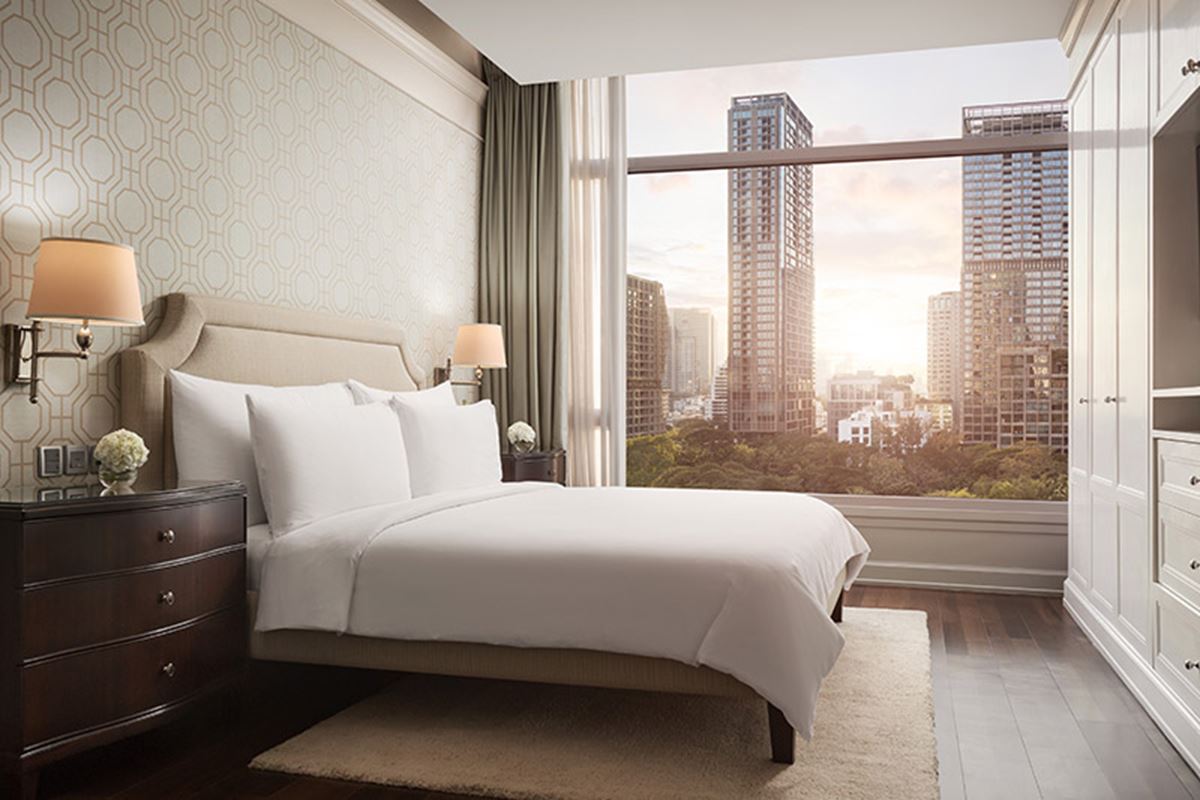 One Bedroom Suite Park View - Oriental Residence Bangkok