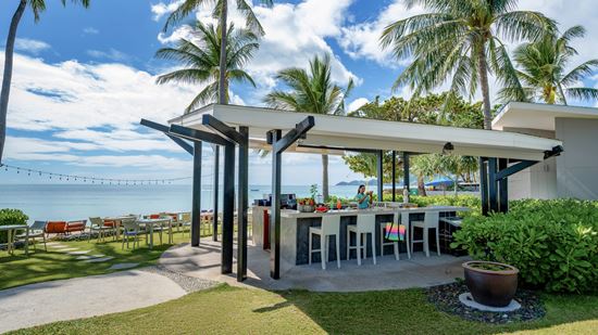 BEACH BAR BEACH BAR