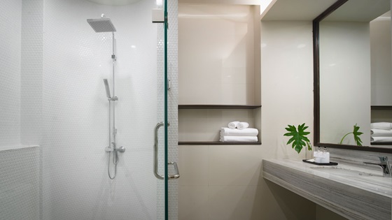Deluxe bathroom - Emmaline Hotel Nan - Emmaline Hotel Nan