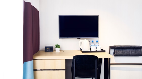 Classic Working Desk - Hotel 108, Hong Kong - Отель 108, Гонконг