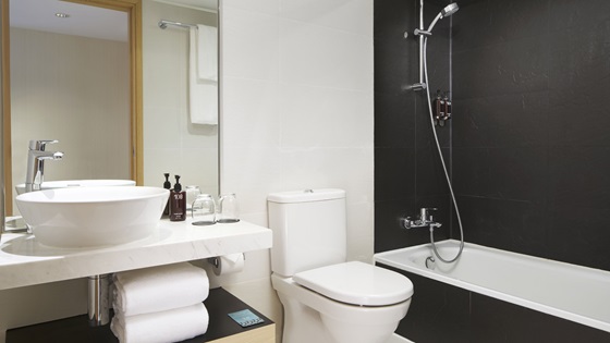 Superior Family Bathroom - Hotel 108, Hong Kong - Отель 108, Гонконг