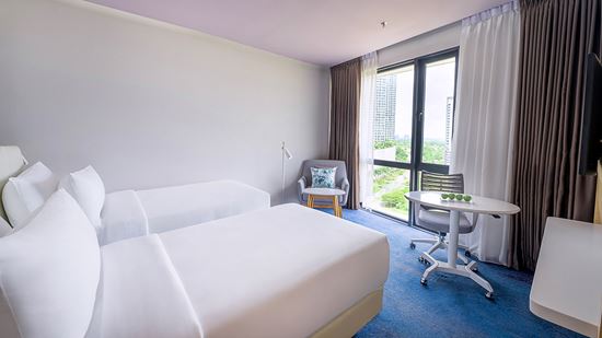 Deluxe Twin Lake View