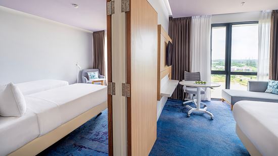 Deluxe Room Connecting Door Twin​ Bed