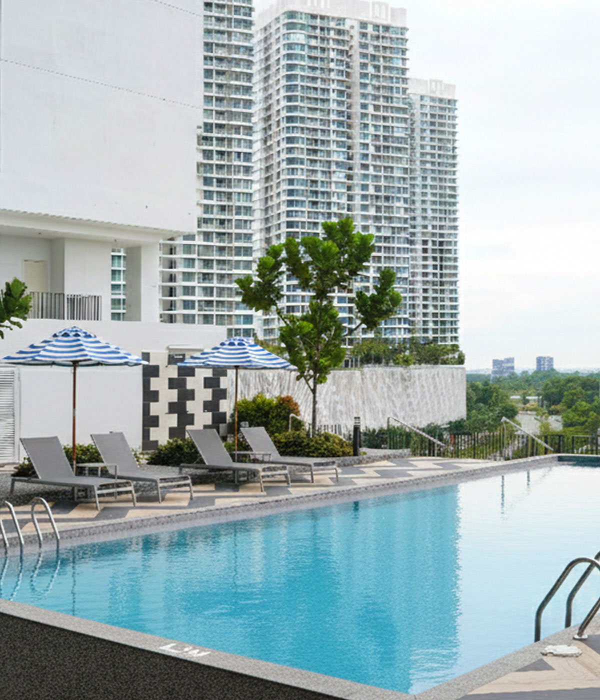 - OZO Medini Malaysia  - OZO Medini Malaysia