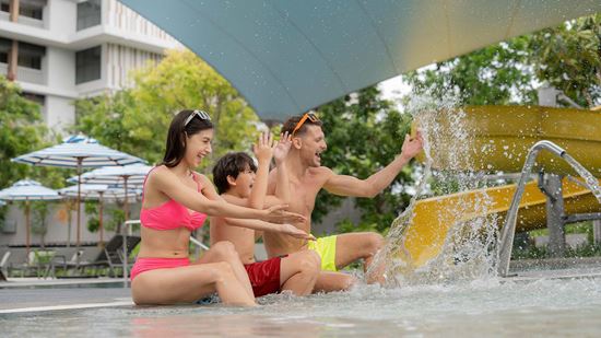 SPLASH Swimming Pool - Kid's Pool