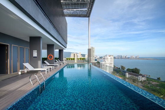 Piscine SPLASH - OZO George Town Penang