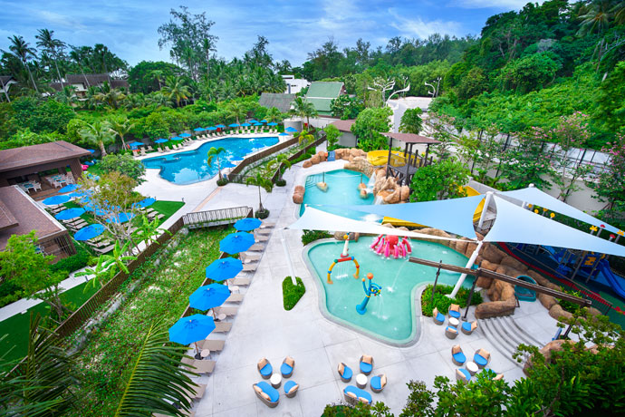 SPLASH Swimming Pool - OZO Phuket