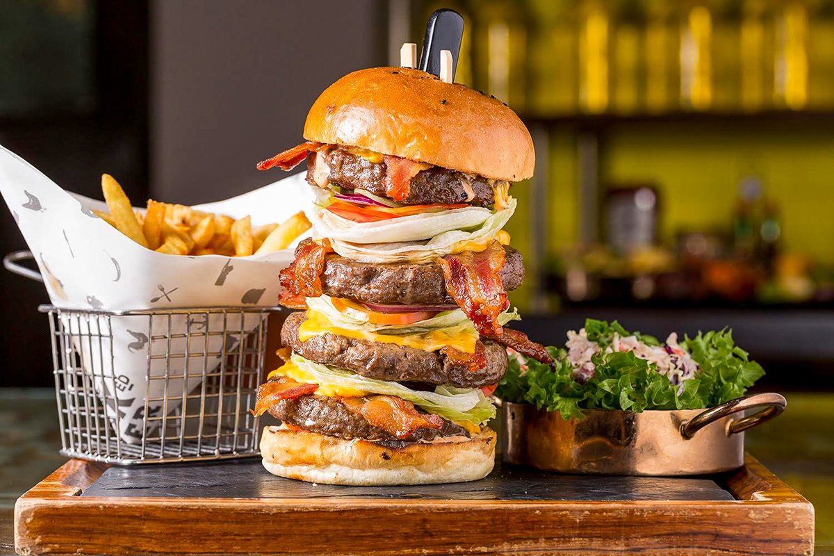 Burger Challenge at STACKED - โอโซ่ เฉวง สมุย Burger Challenge at STACKED - โอโซ่ เฉวง สมุย