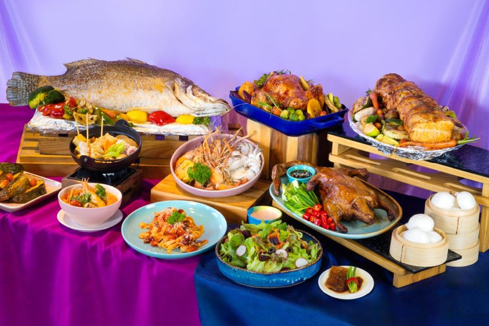 Cheers. Chill. Celebration. - OZO North Pattaya Cheers. Chill. Celebration. - OZO North Pattaya