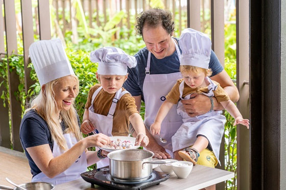 Family Cooking Class - 普吉岛曜舍度假酒店