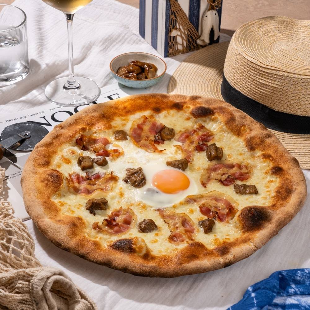 Porcini e Guanciale Pizza