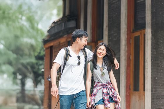 9.9 Double Date Delights - Shama Petchburi 47 Bangkok