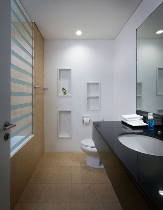 Four Bedroom - Third Bathroom at Shama Ekamai Bangkok Four Bedroom - Third Bathroom at Shama Ekamai Bangkok