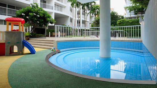 Kids Swimming pool at Shama Ekamai Bangkok