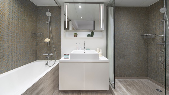 Luxury One Bedroom - Bathroom - Shama Fortress Hill Hong Kong