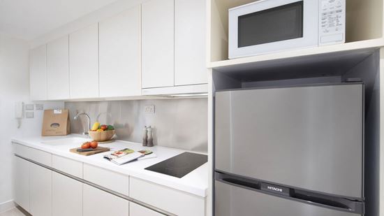 Luxury One Bedroom - Kitchenette