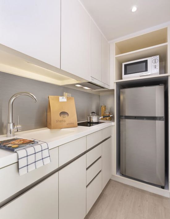 One Bedroom - Kitchenette