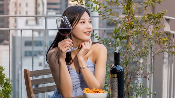 One Bedroom with Balcony - Balcony - Shama Hollywood Hong Kong