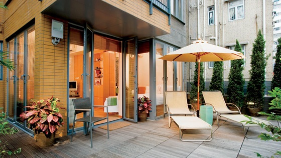 One Bedroom with Terrace - Terrace - Shama Hollywood Hong Kong