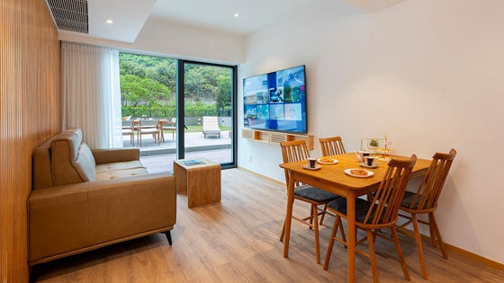 Dining and Living Area - Shama Hub Metro South Hong Kong