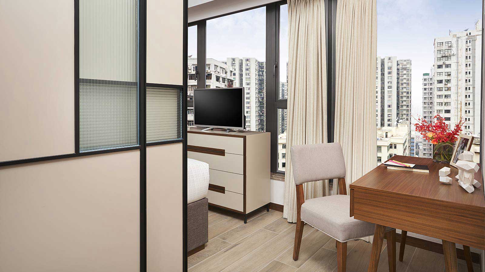 一房單位的書桌 - 香港莎瑪港島北服務式公寓 - 香港莎瑪港島北服務式公寓