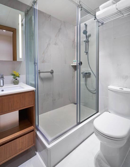 Studio - Bathroom Studio - Bathroom